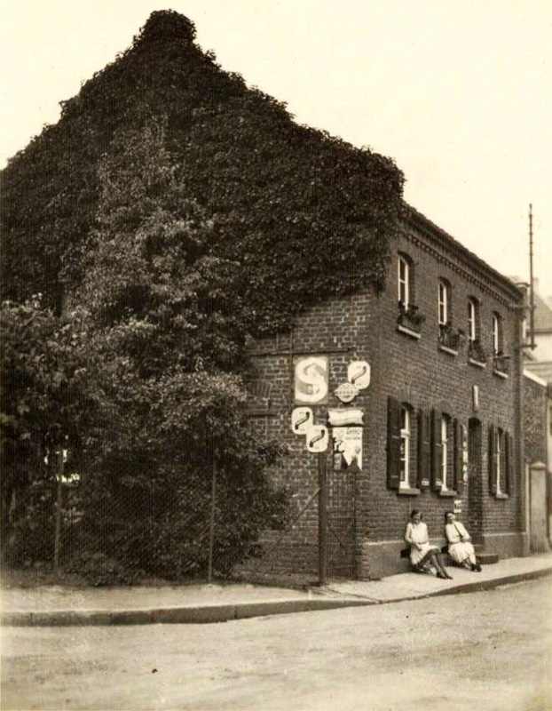Haus Seitz in den 1920er Jahren (Stadtarchiv Kaarst D 3-3 Nr. 802)